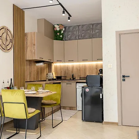 Apartment Stylish Flat With Free Pool Access, Bendita Mare By Flat Mаnаger *