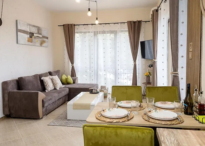 Apartment Stylish Flat With Free Pool Access, Bendita Mare By Flat Mаnаger *