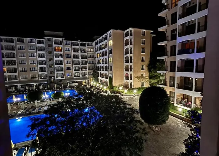 Stylish Flat With Free Pool Access, Bendita Mare By Flat Mаnаger Апартаменты